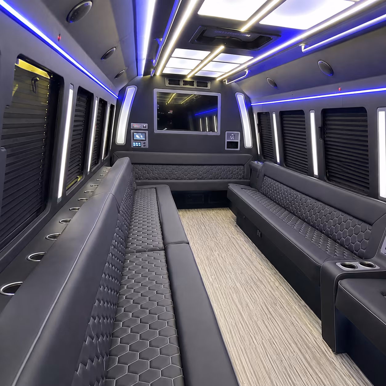 blog rent a bus to sports illustrated stadium hero