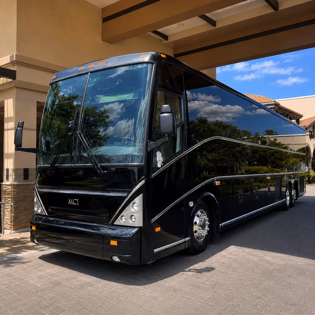 book a bus for your next airport transfer 1