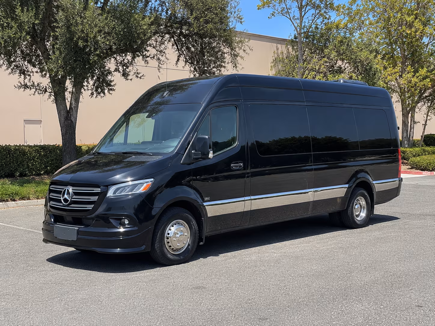 book a bus for your next concert or music festival 2