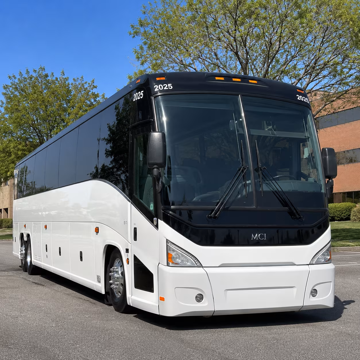 book a bus for your next corporate event 2