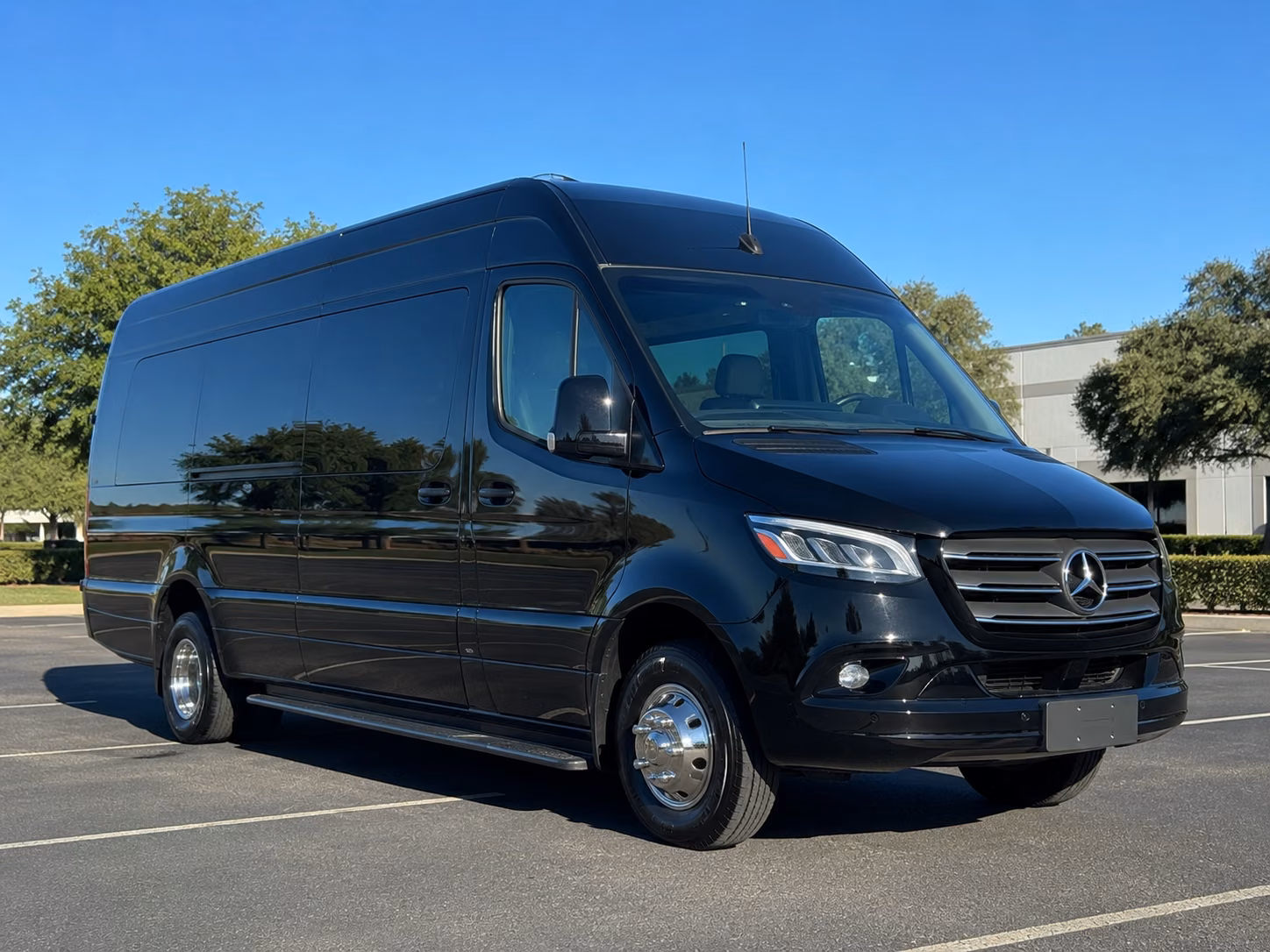 book a bus for your next prom 4