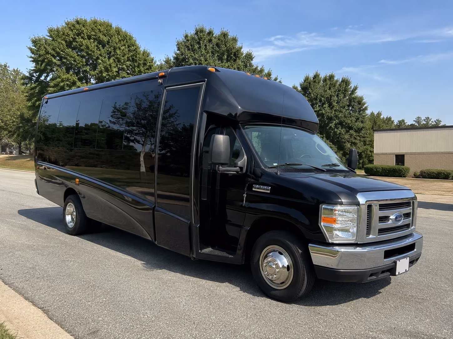 book a bus for your next prom 5