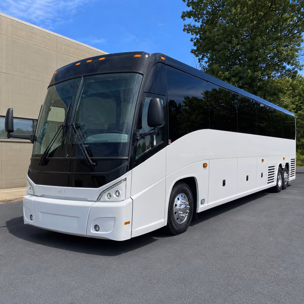 book a bus for your next sporting event 1