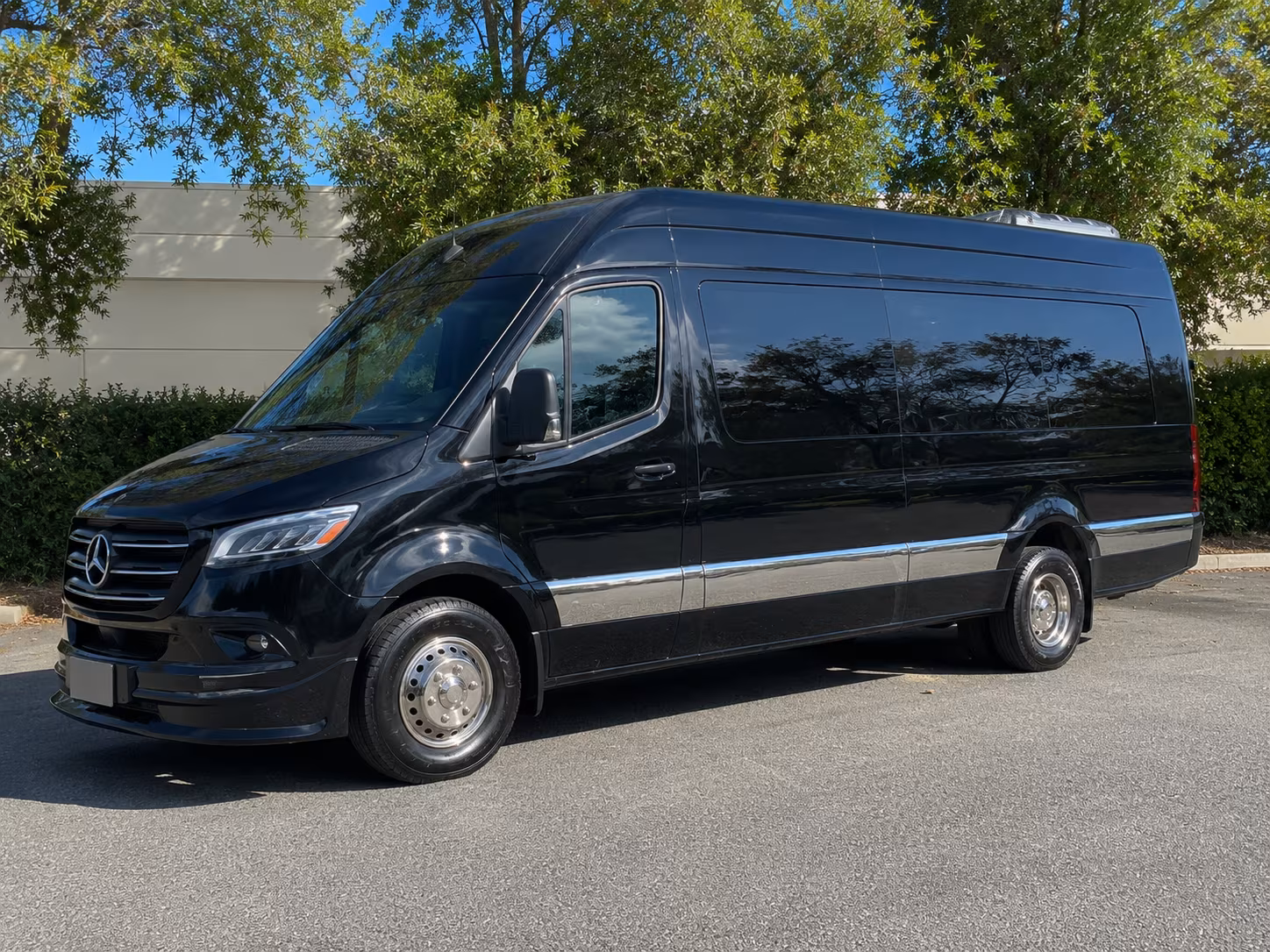 book a bus for your next wedding 2
