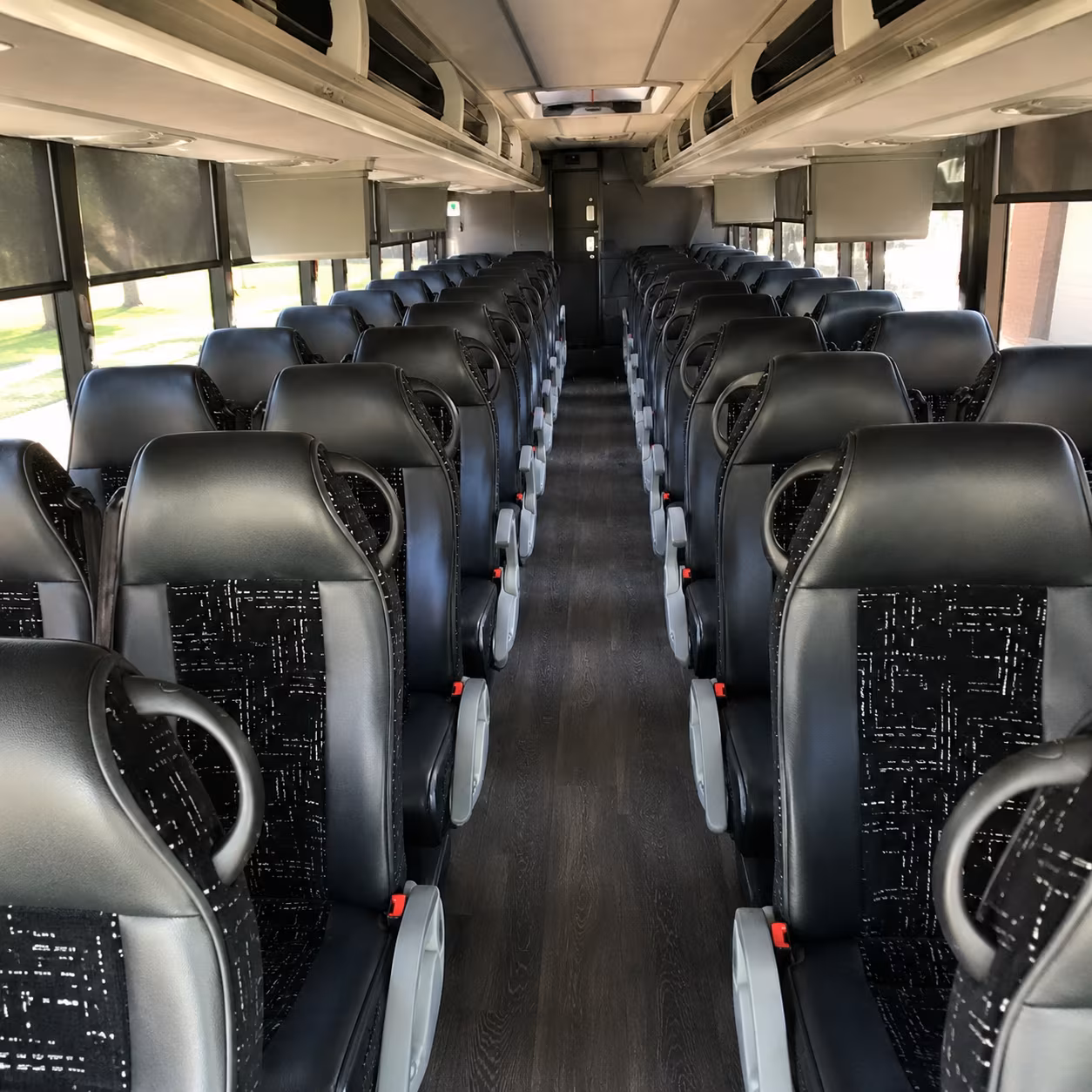 book a bus for your next wine tour 4