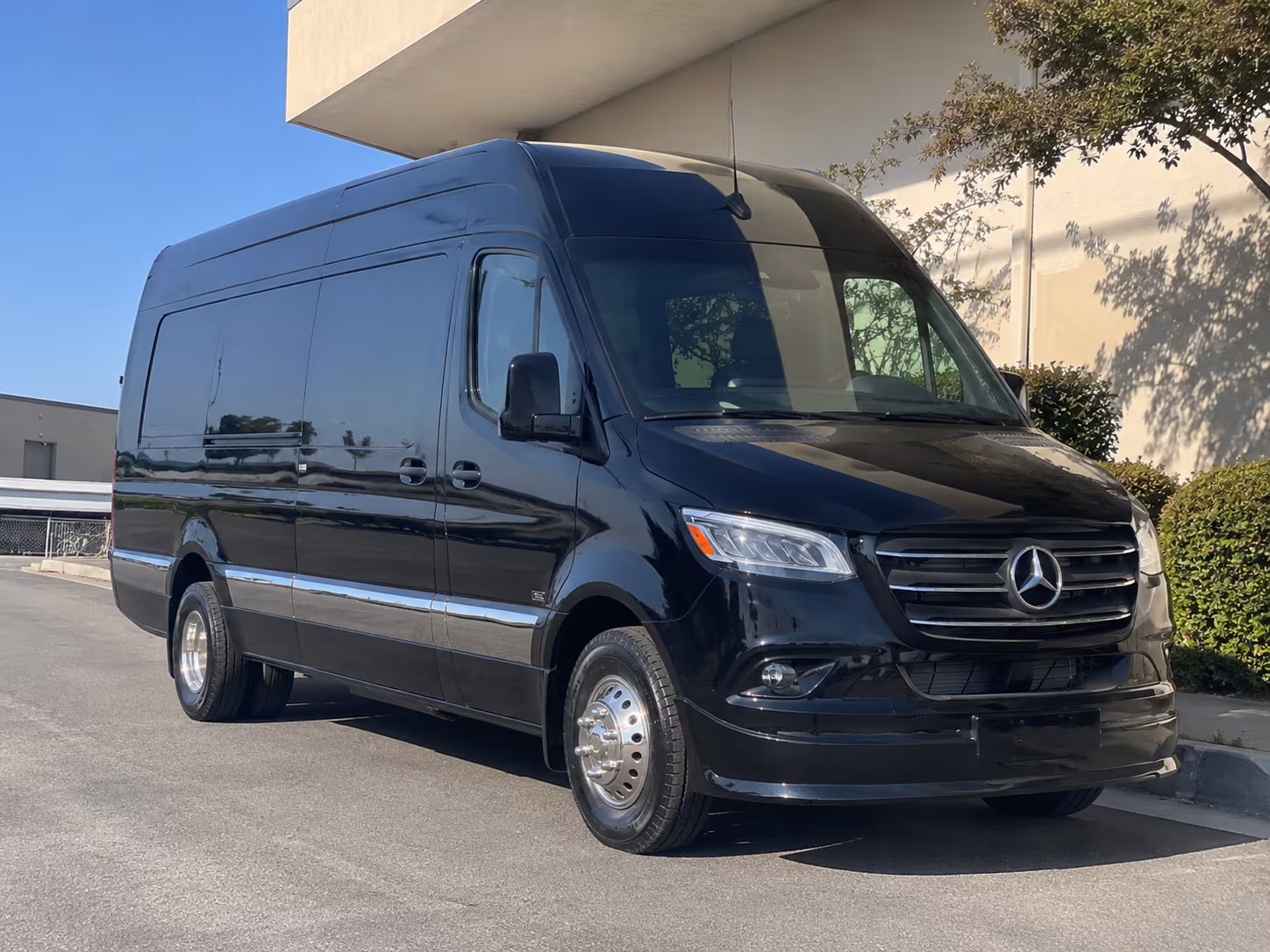 bus rental options for newark trips