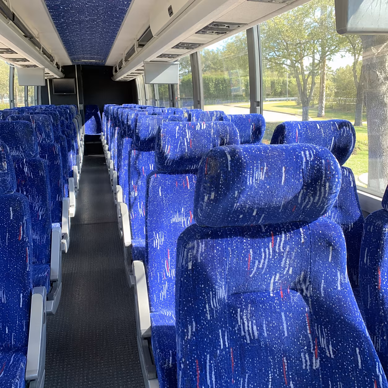 charter bus rentals and group transfers at newark liberty international airport ewr
