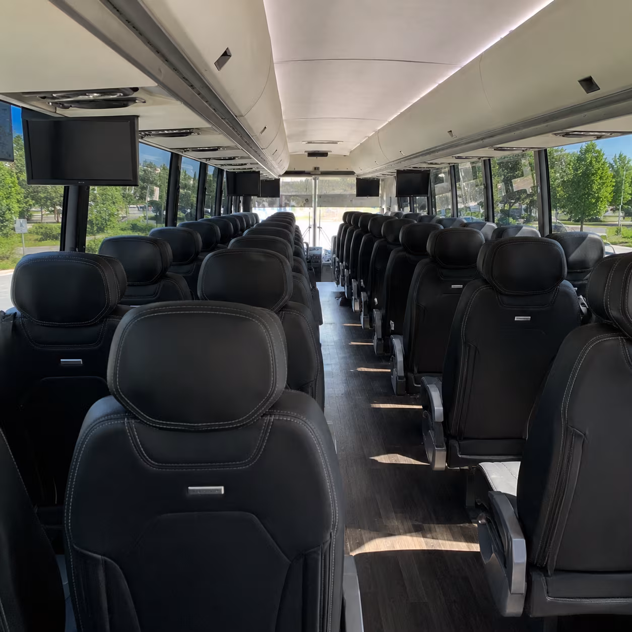 charter buses for newark wedding receptions and venue runs
