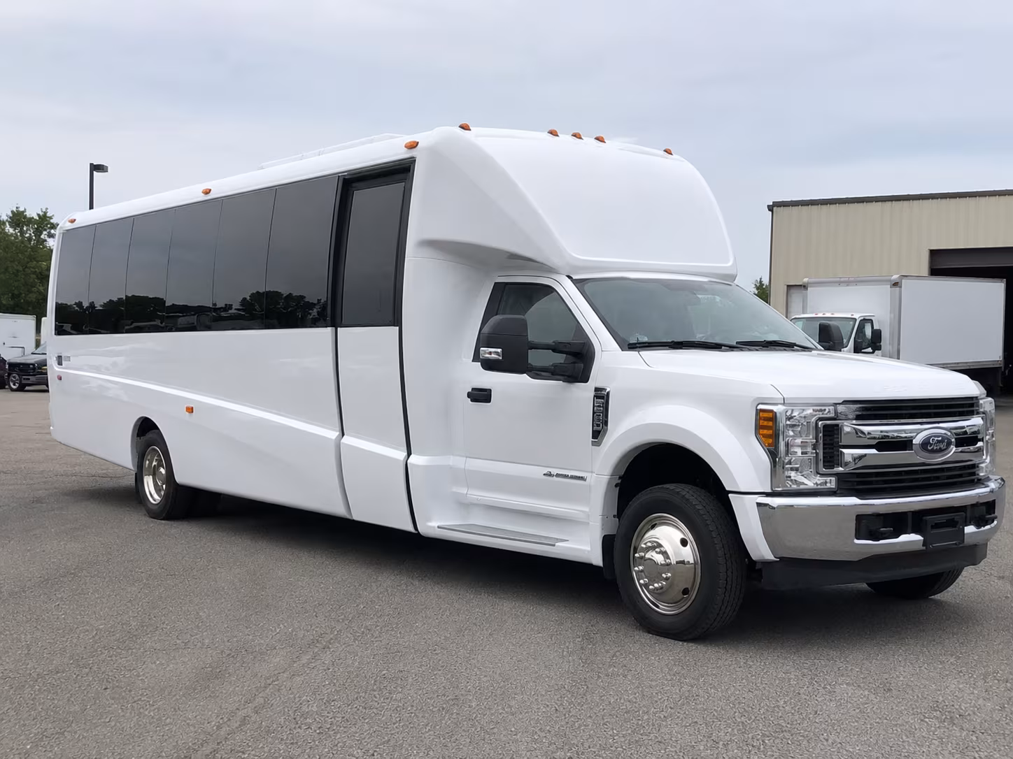 minibus rentals for smaller newark bachelor and bachelorette groups