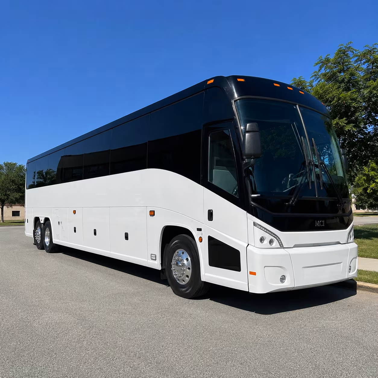 newark 40 passenger charter bus